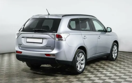 Mitsubishi Outlander 2.00 вариатор, фото №1