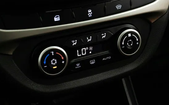 Lada (ВАЗ) Vesta 1.60 механика, фото №1