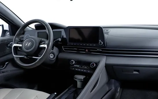 Hyundai Elantra 1.60 автомат, фото №1
