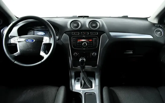 Ford Mondeo 2.30 автомат, фото №1