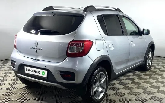 Renault Sandero 1.60 автомат, фото №1