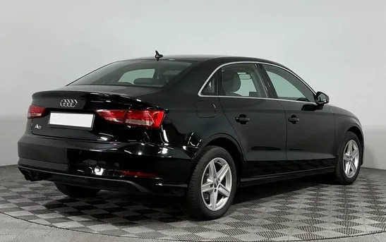 Audi A3 1.40 робот, фото №1