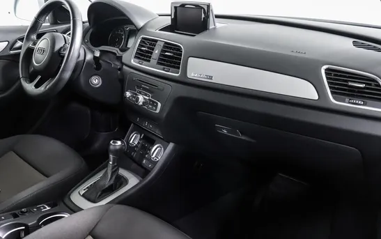 Audi Q3 2.00 робот, фото №1