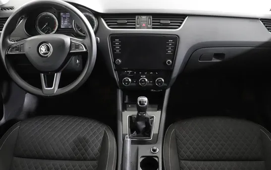 Skoda Octavia 1.80 механика, фото №1