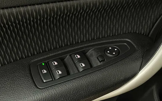 BMW 1 серии 1.60 автомат, фото №1