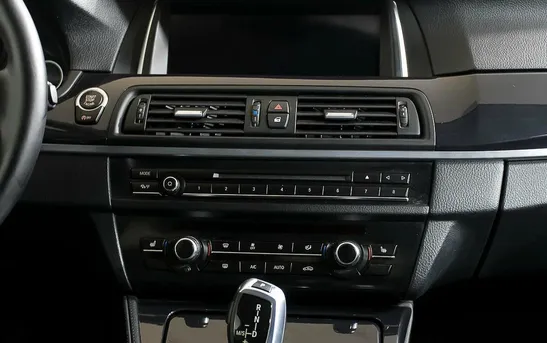 BMW 5 серии 2.00 автомат, фото №1