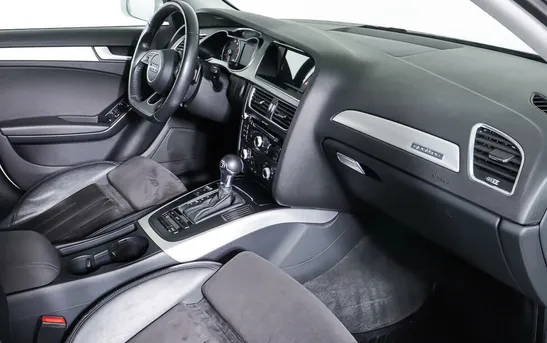 Audi A4 2.00 робот, фото №1