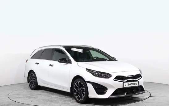 Kia Ceed 1.50 робот, фото №1