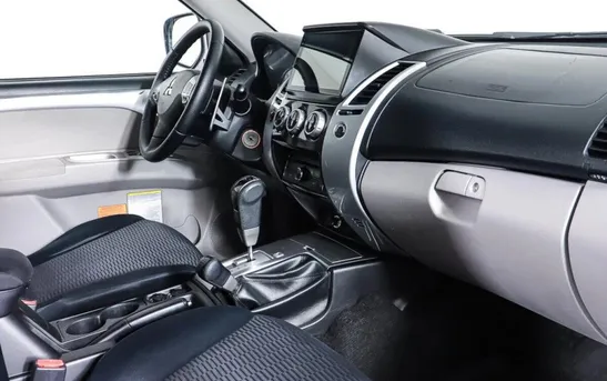 Mitsubishi Pajero Sport 2.50 автомат, фото №1