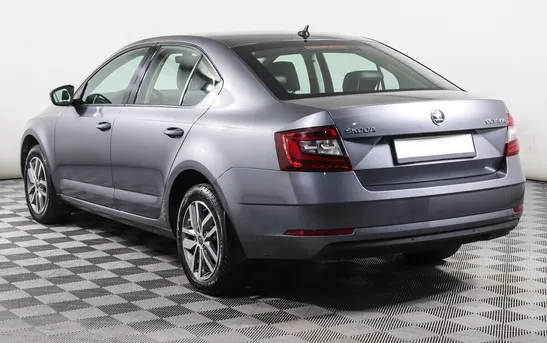 Skoda Octavia 1.60 механика, фото №1