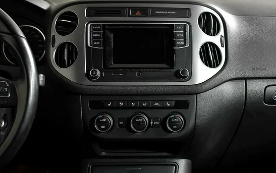 Volkswagen Tiguan 1.40 робот, фото №1