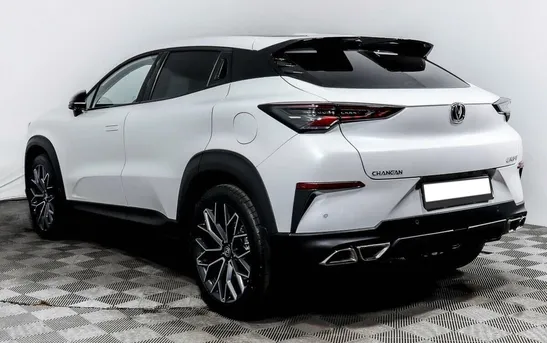 Changan UNI-T 1.50 робот, фото №1