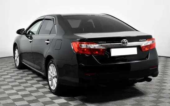 Toyota Camry 2.50 автомат, фото №1