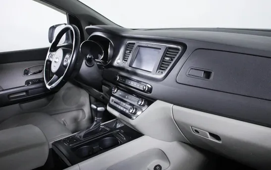 Kia Carnival 2.20 автомат, фото №1