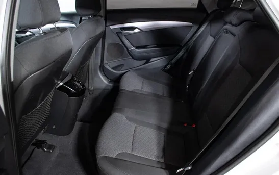 Hyundai i40 2.00 автомат, фото №1