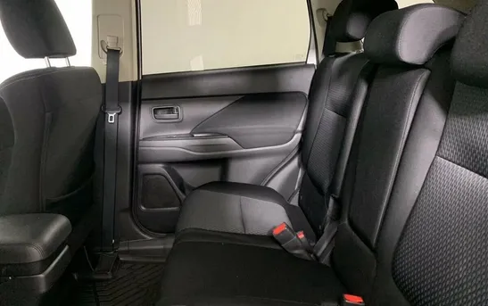Mitsubishi Outlander 2.00 вариатор, фото №1
