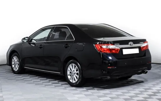 Toyota Camry 2.50 автомат, фото №1