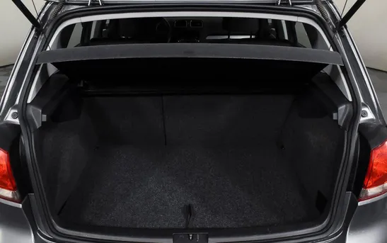 Volkswagen Golf 1.60 робот, фото №1