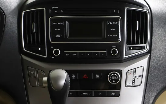 Hyundai H-1 2.50 автомат, фото №1