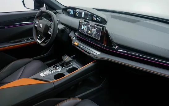 Changan UNI-V 1.50 робот, фото №1