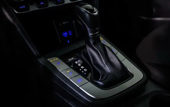 Hyundai Elantra 2.00 автомат, фото №1