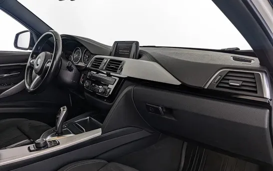 BMW 3 серии 2.00 автомат, фото №1