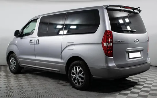 Hyundai Grand Starex 2.50 автомат, фото №1
