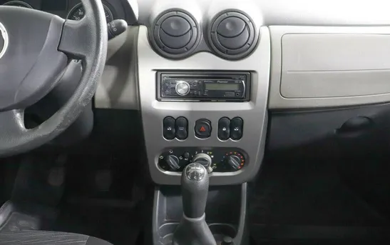 Renault Sandero 1.60 механика, фото №1