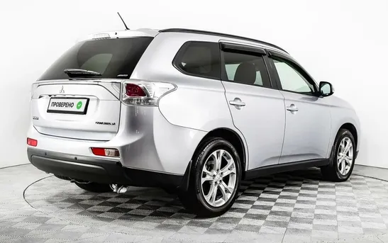 Mitsubishi Outlander 2.40 вариатор, фото №1
