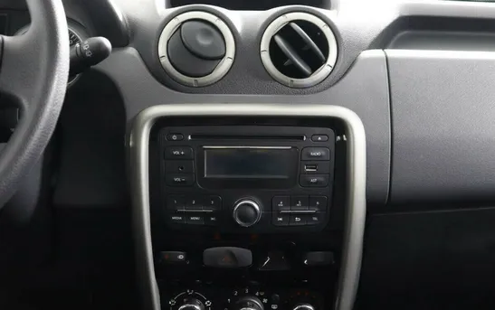 Renault Duster 1.60 механика, фото №1