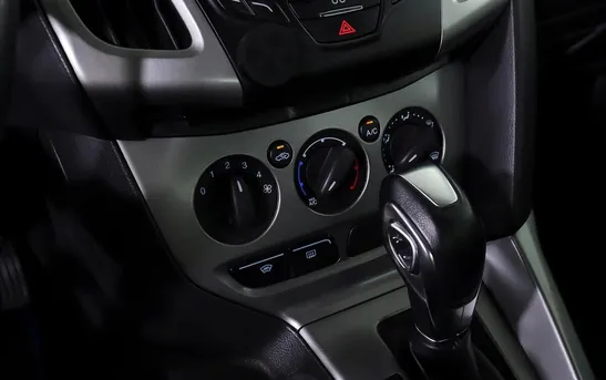 Ford Focus 1.60 робот, фото №1