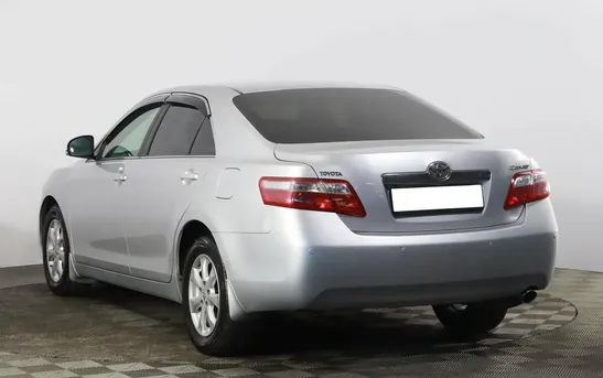 Toyota Camry 2.40 автомат, фото №1