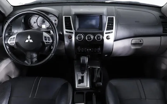 Mitsubishi Pajero Sport 2.50 автомат, фото №1
