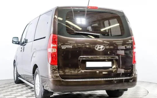 Hyundai H-1 2.50 автомат, фото №1