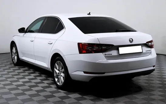 Skoda Superb 1.80 робот, фото №1