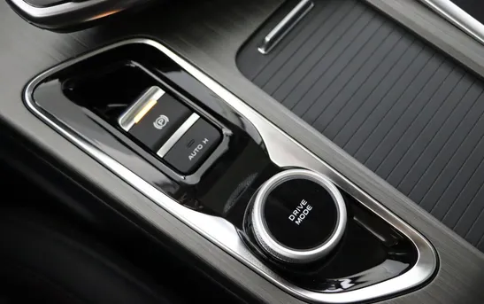 Changan UNI-T 1.50 робот, фото №1