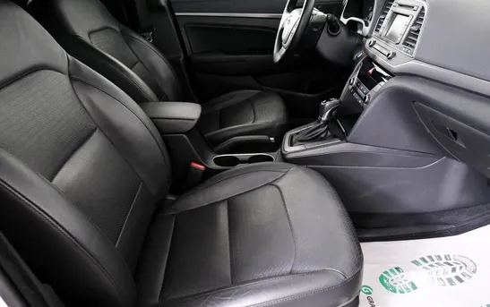 Hyundai Elantra 2.00 автомат, фото №1