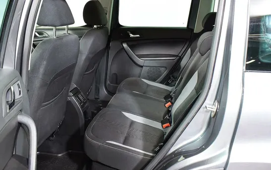 Skoda Yeti 1.80 робот, фото №1