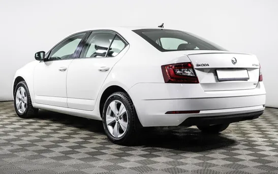 Skoda Octavia 1.80 робот, фото №1