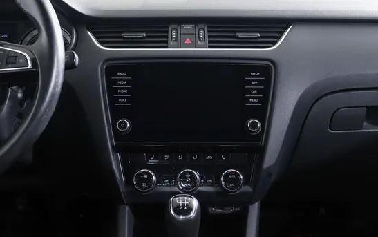 Skoda Octavia 1.60 механика, фото №1