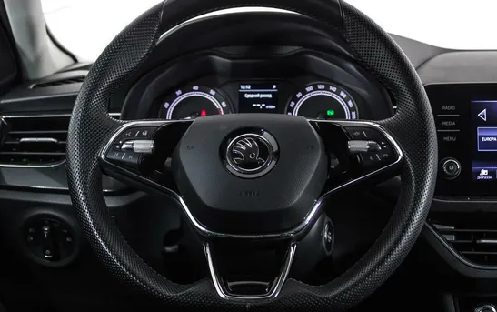 Skoda Rapid 1.40 робот, фото №1