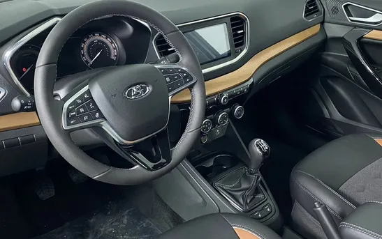 Lada (ВАЗ) Vesta 1.60 механика, фото №1