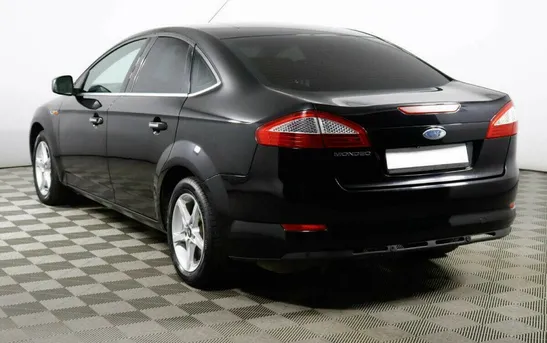 Ford Mondeo 2.00 механика, фото №1