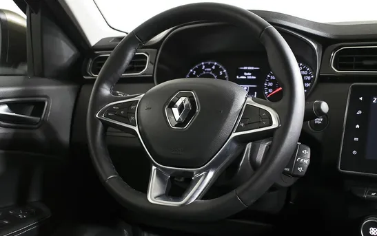 Renault Arkana 1.30 вариатор, фото №1