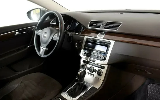 Volkswagen Passat 1.80 робот, фото №1