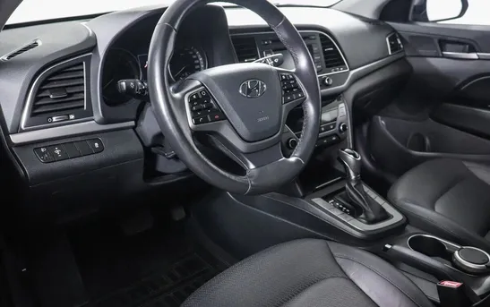 Hyundai Elantra 2.00 автомат, фото №1