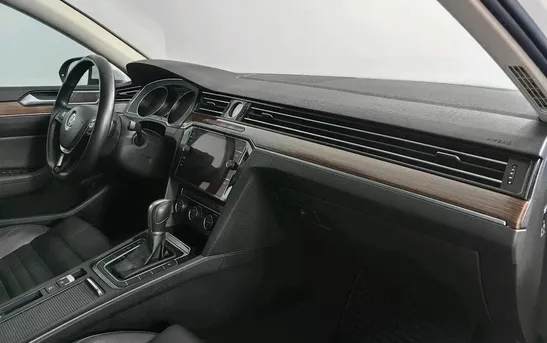 Volkswagen Passat 1.40 робот, фото №1