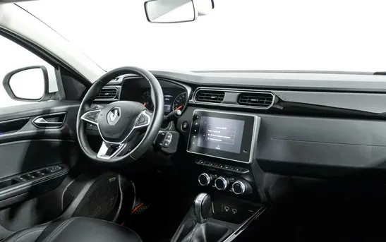 Renault Arkana 1.30 вариатор, фото №1