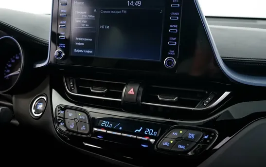 Toyota C-HR 2.00 вариатор, фото №1