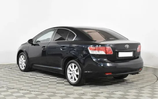 Toyota Avensis 1.80 вариатор, фото №1